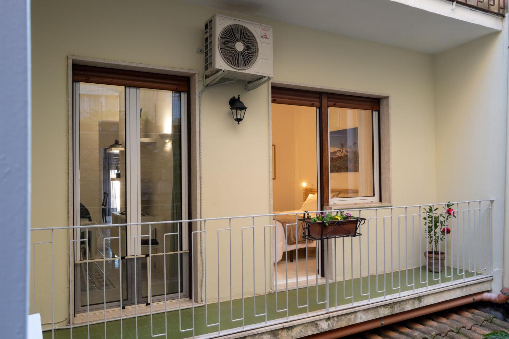 Sara Guest House Taormina Esterno foto